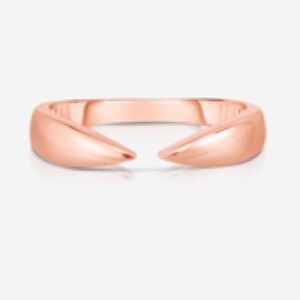 Ring Concierge Wide Gold Claw Stackable Ring
14k Rose Gold / 6.75
